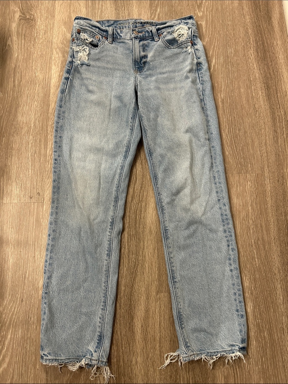 American Eagle Outfitters - Distressed High-Rise Straight Jeans